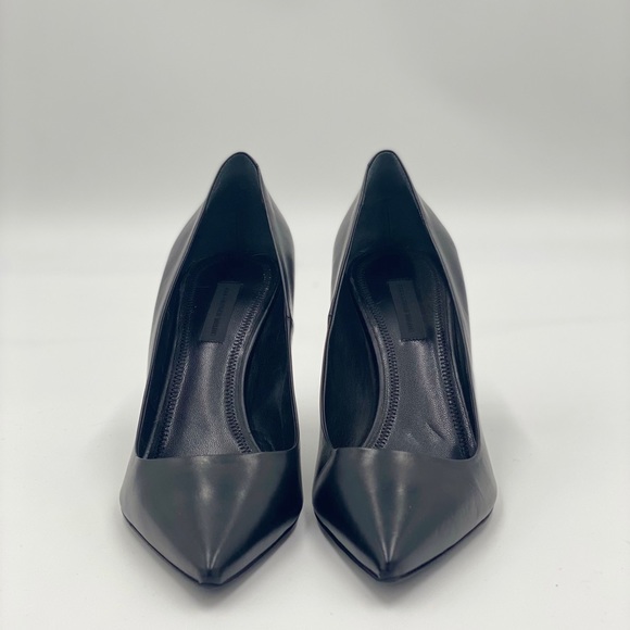 Alexander Wang 3in BLK Leather Pumps - Picture 5 of 5